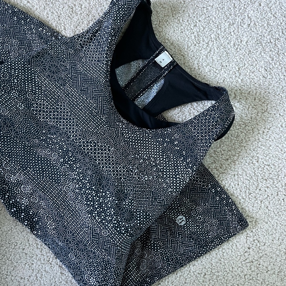 Lululemon Exercise Tank Top